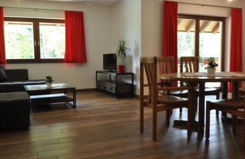 Ravensburg Apartment | In d'Hütte - Schöne Ferienwohnung und Traumhafte Ferienwohnung