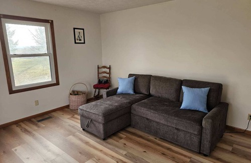 Brookston Other | In the country, 16 min. drive from Purdue University Campus & West Lafayette, IN