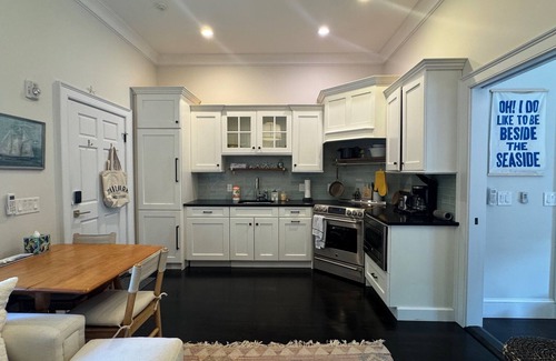 Edgartown Condo | IN TOWN! Charming 1-bedroom condo in downtown Edgartown