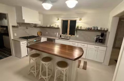 Lewes House | In-Town Lewes, Private Getaway! 4 BDRM,2.5BA. Steps to 2nd Street and Bike Trail