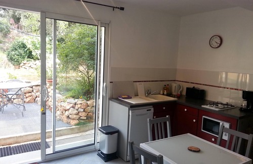 Saint-Julien Cottage | In Verdon Natural Park on the edge of the low Verdon Gorge, Lake Esparon