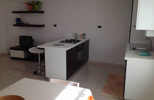 Montesilvano Apartment | In villa, comfortable apartment with garden