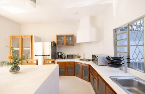 Chichen Itza - Valladolid Apartment | Increíble Casa Nueva con Piscina:sultana San Bernardino