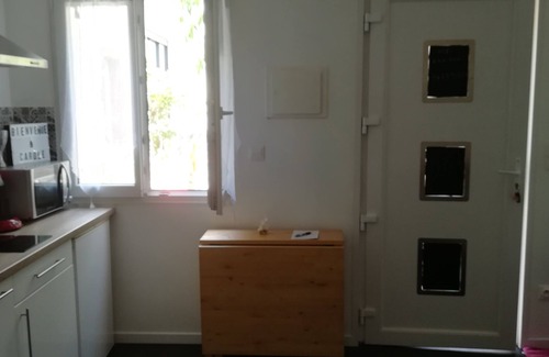 Betheny Apartment | Independent studio with garden, near cathedral of Reims