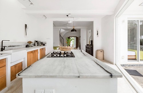 Boossa Villa | indie beachouse - step out onto the beach