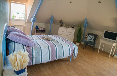 Cublac House | Indoor pool from 1 May until 30 September, pets not allowed & not overlooked
