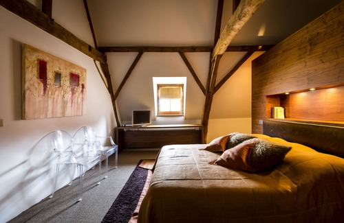 Loupoigne Bed & Breakfast | Indrani Lodge