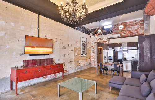 Mildura Central Business District Apartment | Indulge Apartments - Eighth Street