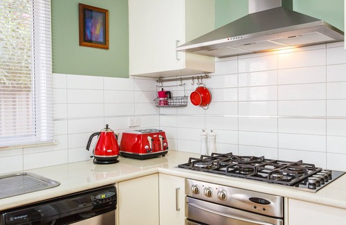Mildura Central Business District Apartment | Indulge Homes - 77 Olive