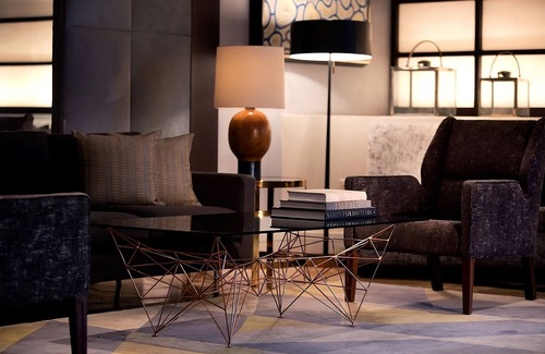 Dupont Circle Hotel | Indulge in Home Like Comfort! w/Pool, Pet-Friendly, Near Jefferson Monument!