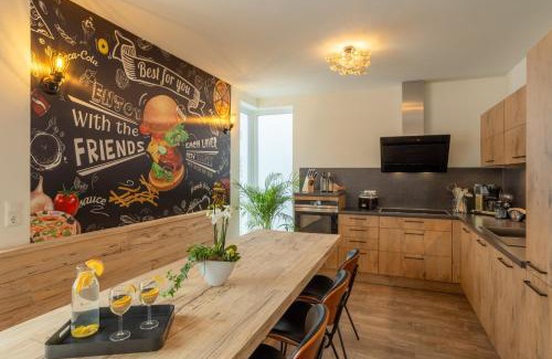 Hohenfels-Essingen Villa | Industrial Loft Whirlpool, Sauna, Terrace