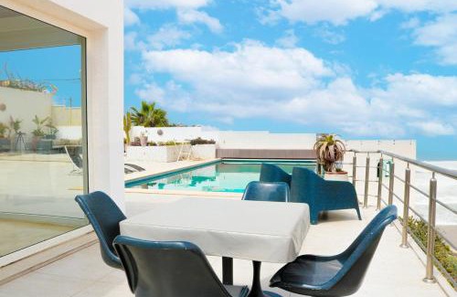 Mirleft House | Infinity View 4 Bed Pool Villa