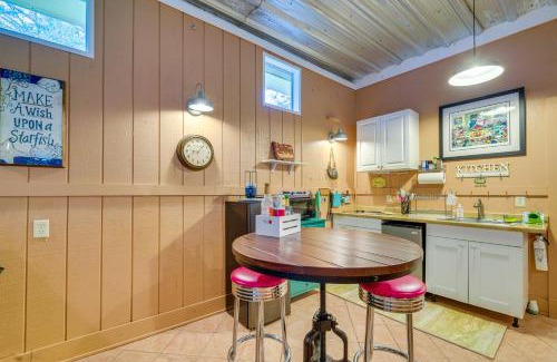 Inglis Apartment | Inglis Studio Home with Covered Patio and Grill!