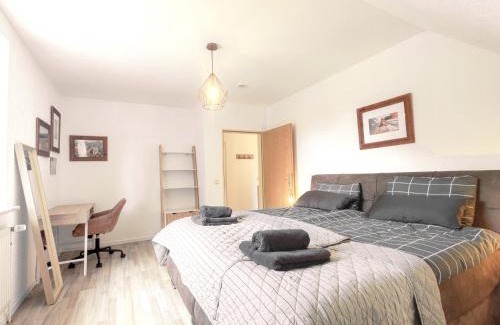 Rosengarten Apartment | INIKAMA - Bohemian Apartment im Grünen