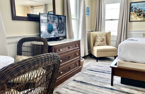 Provincetown Bed & Breakfast | Inn at 7 Central