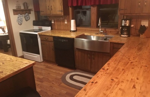 Wellston Apartment | Inn at the Barn Jackson County Ohio