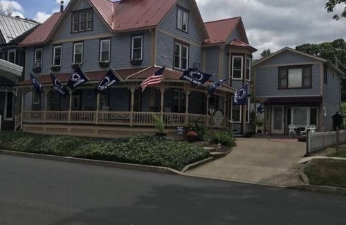 Boalsburg House | Inn Boalsburg- Springfield House