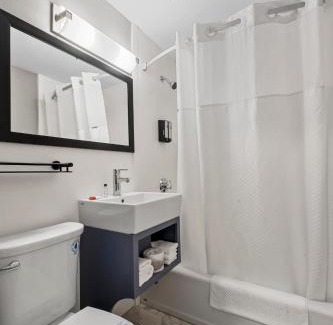 Watertown Hotel | Inn On Arsenal