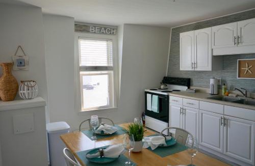 York Beach Hotel | Inn on the Blues