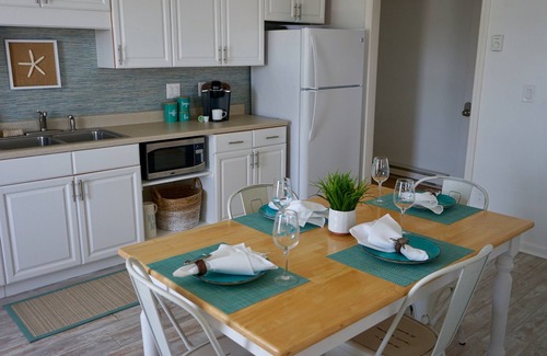 York Beach Hotel | Inn on the Blues