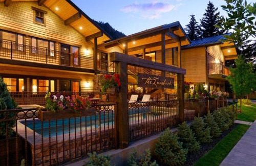 West End House | Innsbruck Aspen Deluxe One-Bedroom Garden Residence 1, Located on Main Street