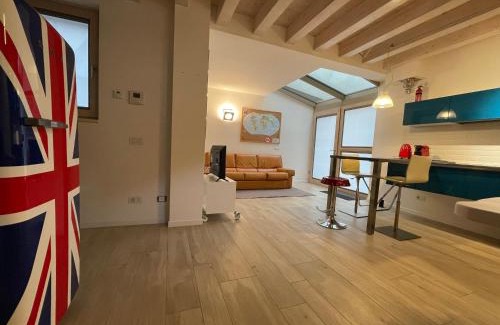 Este Apartment | INTERNO 2 Este centro