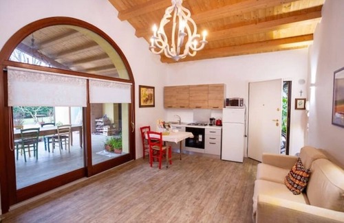 Pagnano House | INTO THE GREEN: QUIET AND SILENCE CLOSE TO VENICE !
