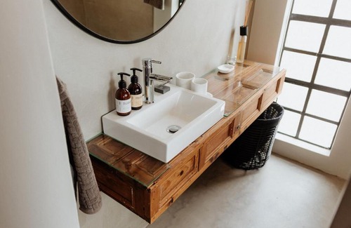 Paternoster Apartment | Into the Mystic