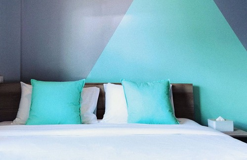 Downtown Krabi Hotel | into the town