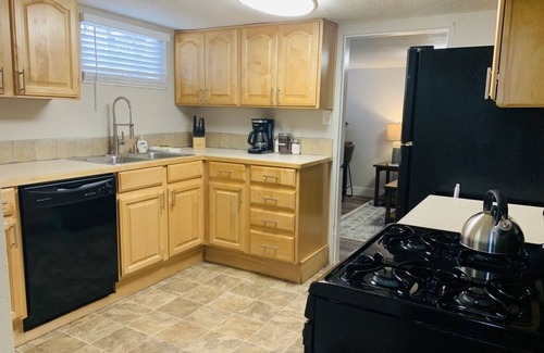 Greeley Apartment | Inviting Bungalow Next to UNC - Free Cruiser Bikes