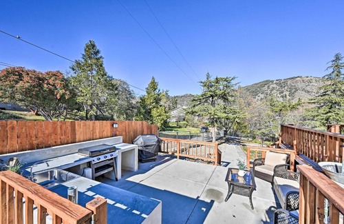 Julian House | Inviting Julian Home with Scenic View and Hot Tub