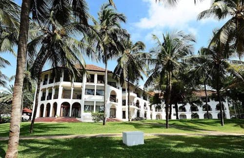 Nyali House | Inviting Room with Premium Spa Services and Easy Beach Access