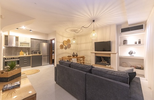 Katsarou Villa | IO.DELUXE 2ΒR, 2 BTHR.VILLA WITH PRIVATE POOL AND STUNNING SEA VIEWS