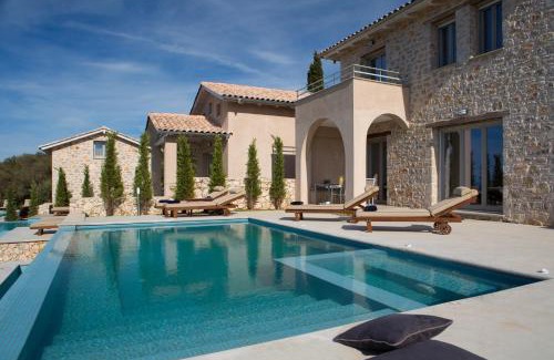 Lefkada Villa | Ionian Horizon Villas