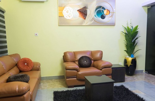 Ibadan Hotel | Iris Gold Suite