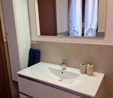 Cavaria Con Premezzo Apartment | IRIS Intero appartamento piano terra