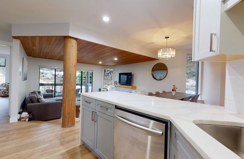 Blueberry Hill Condo | Ironwoods Blueberry Hill by Whistler VR