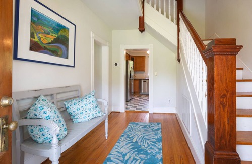 Irvington House | Irvington Country Getaway House