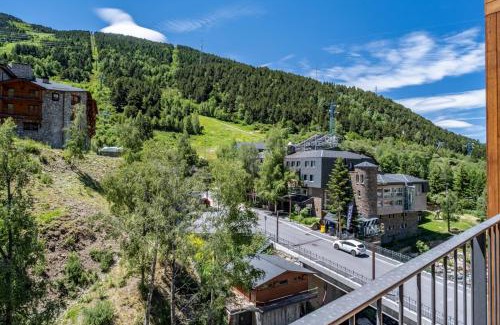 El Tarter Apartment | Isard Penthouse & Spa