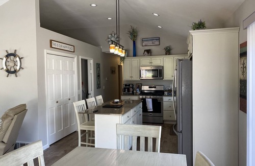 Sabula House | Island Getaway in the Midwest!