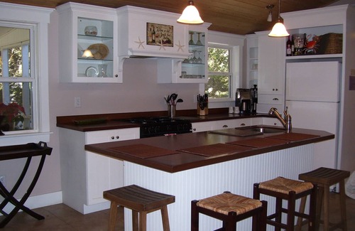 Surf City Cottage | Island Styled, Family-friendly, Pet Friendly, Peaceful Beach Cottage