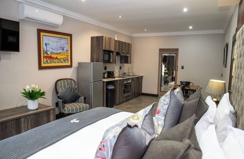 Phalaborwa House | Iso'Bella Vita Guesthouse