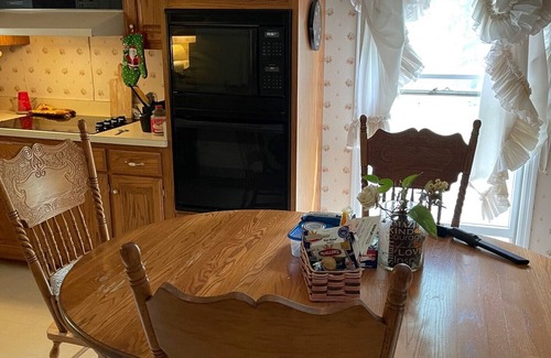 Dickel House | Isolated wooded home safe and quiet. Perfect for getting away from it all!