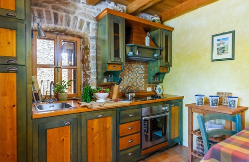 Rakalj House | Istrian stone house with fireplace and garden, 2 km from the sea