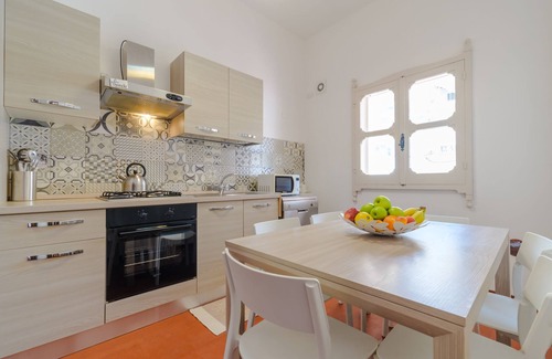 Caucana-finaiti-casuzze-finaiti Nord Villa | Amelia, charming villa directly on the sandy beach and with a beautiful sea view