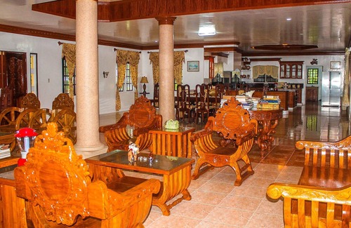 Malitbog House | It is a perfect place from which to explore the Sogod Bay's rich dive sites.