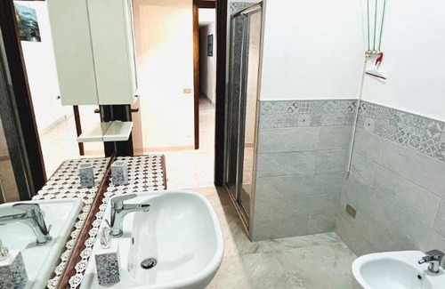 Rondinella - Baraggia - Restellone Apartment | 60 m² Apartment ∙ 1 bedroom ∙ 4 guests