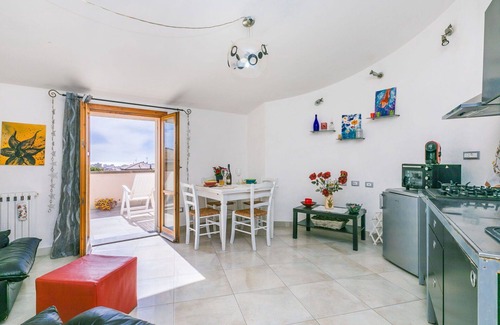 Rosignano Solvay Apartment | Nice apartment for 2 guests with WIFI, TV, terrace, pets allowed and parking