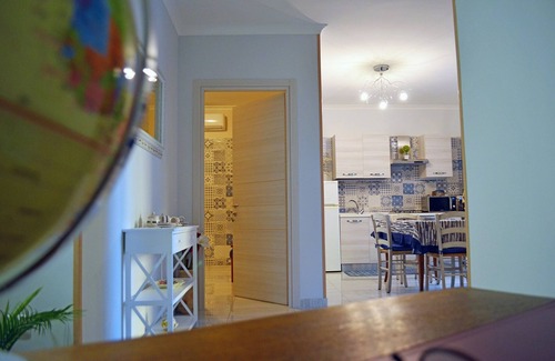 Sant'Egidio del Monte Albino Bed & Breakfast | Elegant triple room in delux apartment with parking space