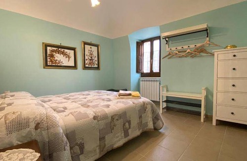 Santo Stefano di Sessanio Apartment | 110 m² Apartment ∙ 3 bedrooms ∙ 6 guests